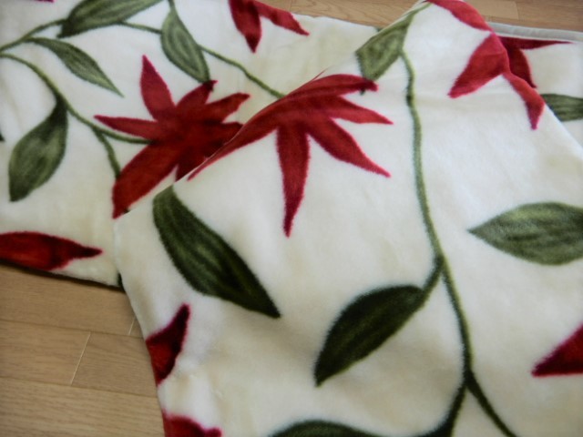 ☆送料無料（一部地域除く） シビラ アクリル毛布 フローレス Sybilla 日本製の画像4