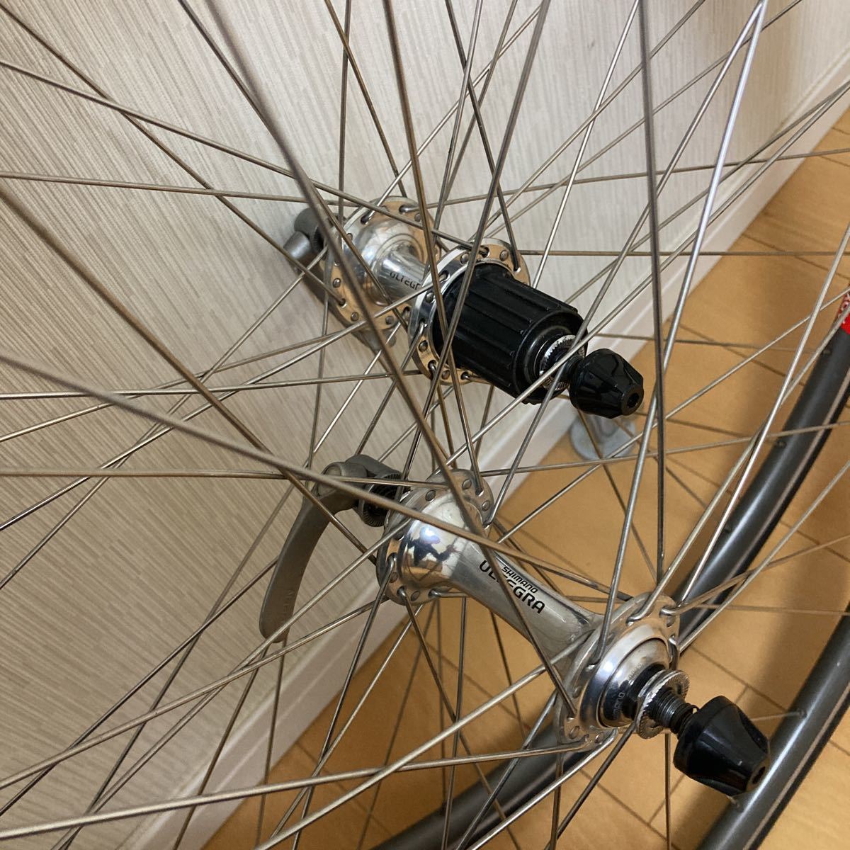 送料無料 シマノ アルテグラ HB/FH-6500 ARAYA ADX-510リム 送料無料 シマノ アルテグラ HB/FH-6500 ARAYA ADX-510リム