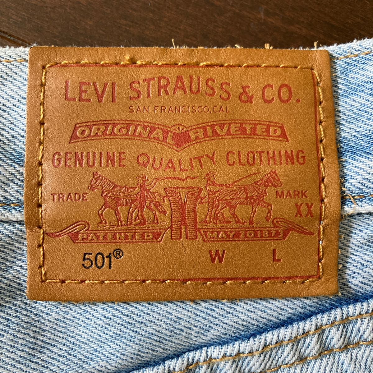 Levis501×ミッキーマウスコラボデニムパンツ ミッキー生誕90周年 Levis501×ミッキーマウスコラボデニムパンツ ミッキー生誕90周年