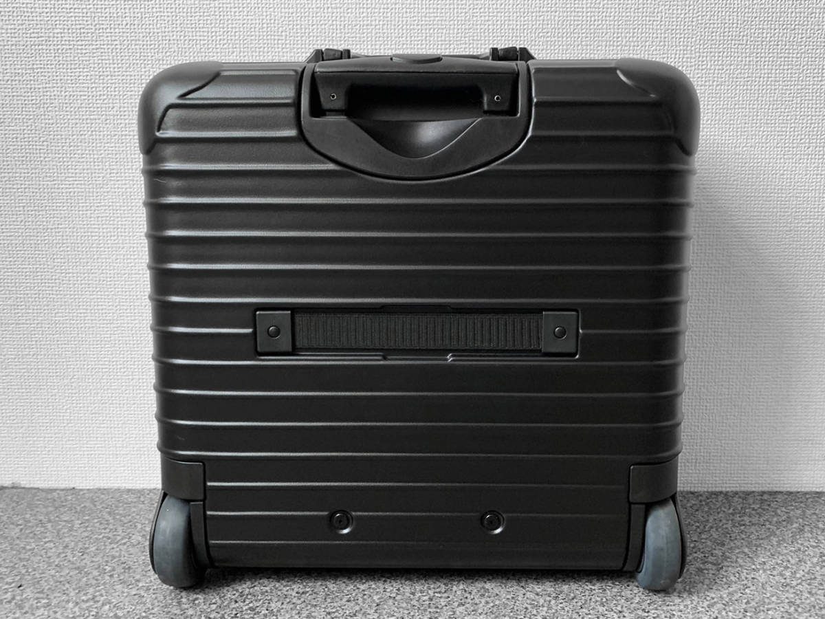 豊富な低価 RIMOWA ビジネス トローリー 4輪の通販 by galaxy54419's