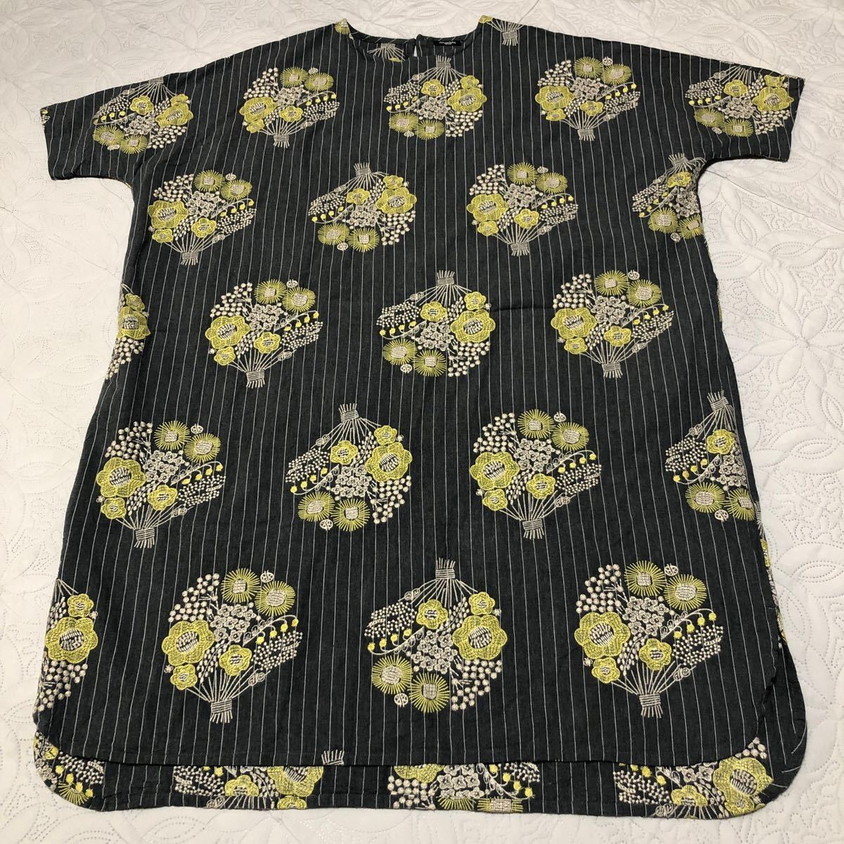 マーブルシュッド ブーケ刺繍 ドルマンワンピース|Yahoo!フリマ マーブルシュッド ブーケ刺繍 ドルマンワンピース|Yahoo!フリマ