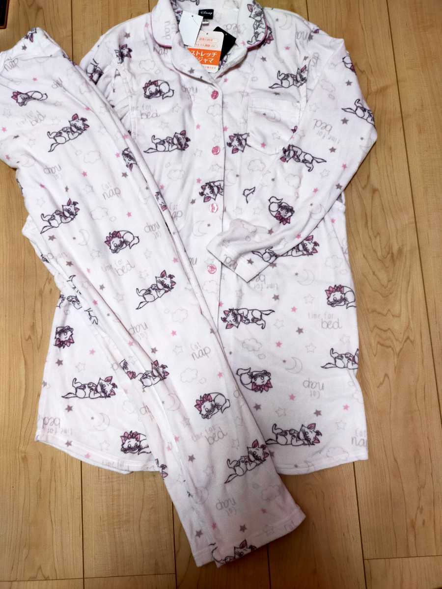  new goods Disney Marie Chan maternity pyjamas M ~ L nursing . attaching production front postpartum go in . birth warm velour autumn winter long sleeve Night wear 