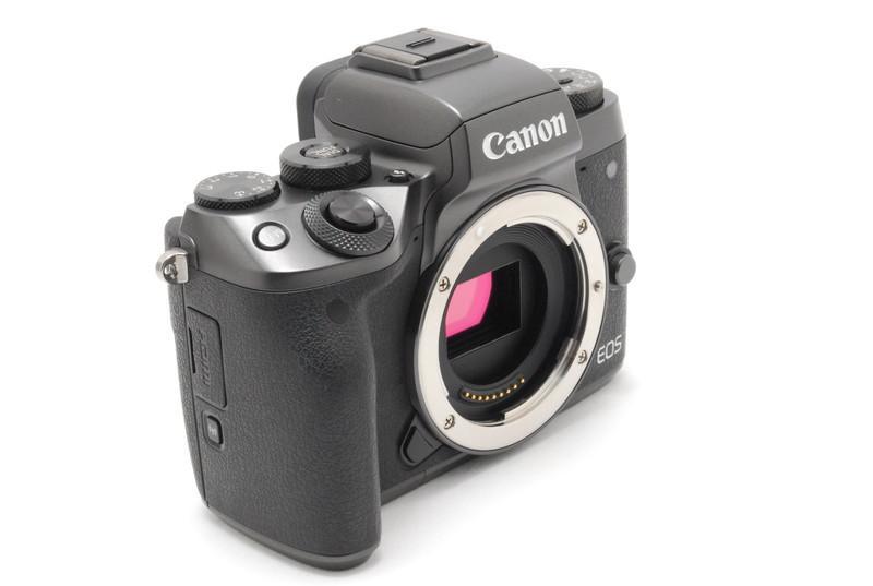 Canon キヤノン EOS M5 レンズキット 新品SD32GB付き_画像3