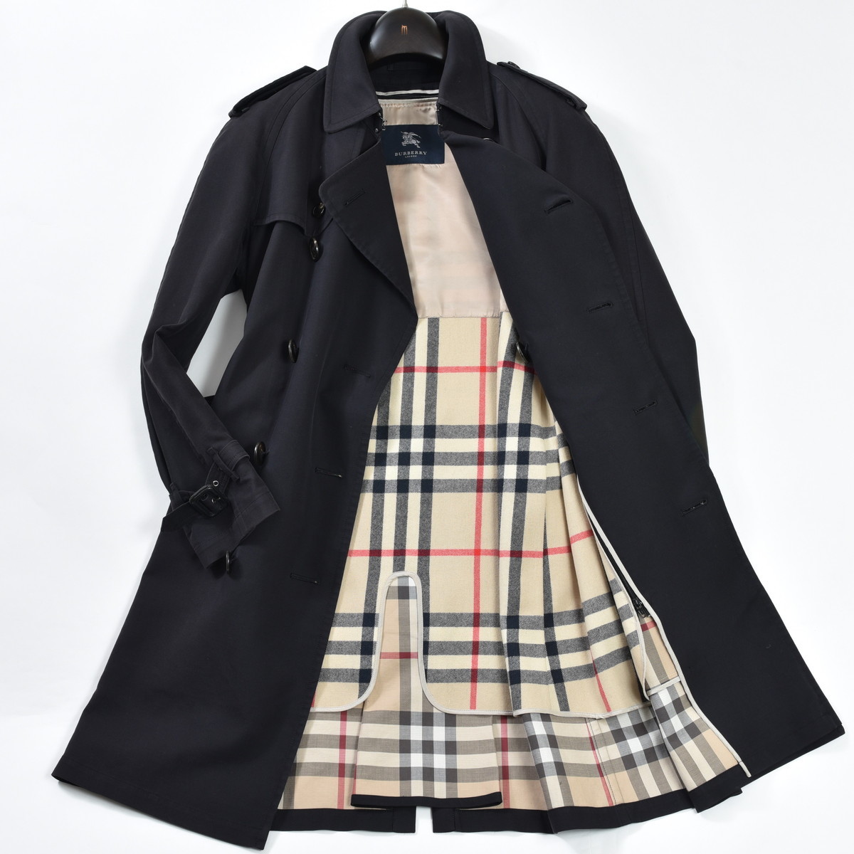 BURBERRY London バーバリー ロンドン|ノバチェックが映える ライナー