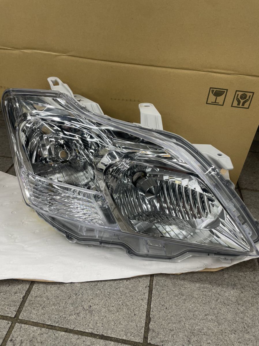 セール高品質】 プレミオ NZT260 右ヘッドライト IRM3Q-m60439702169