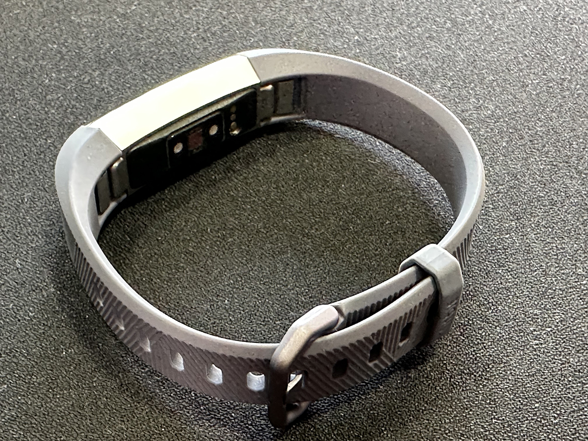 Fitbit alta HR S размер черный частота + нержавеющая сталь частота прочее частота 