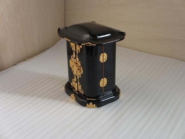 展示品特価販売】黒塗り木瓜厨子5号 国産仏具 木製高級仏具 国産 展示品特価販売】黒塗り木瓜厨子5号 国産仏具 木製高級仏具 国産
