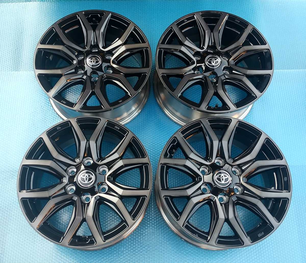 期間限定60%OFF! ハイラックスGR 納車外しタイヤ4本 ienomat.com.br