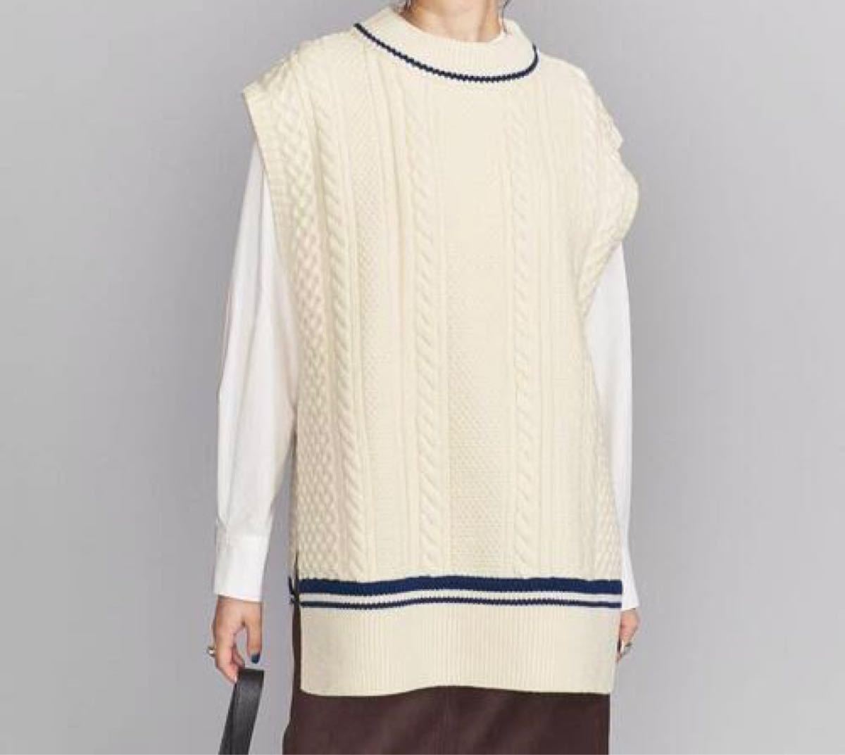 定番のお歳暮 Phlannèl ウールヤクケーブルニットベスト Unisex サイズ