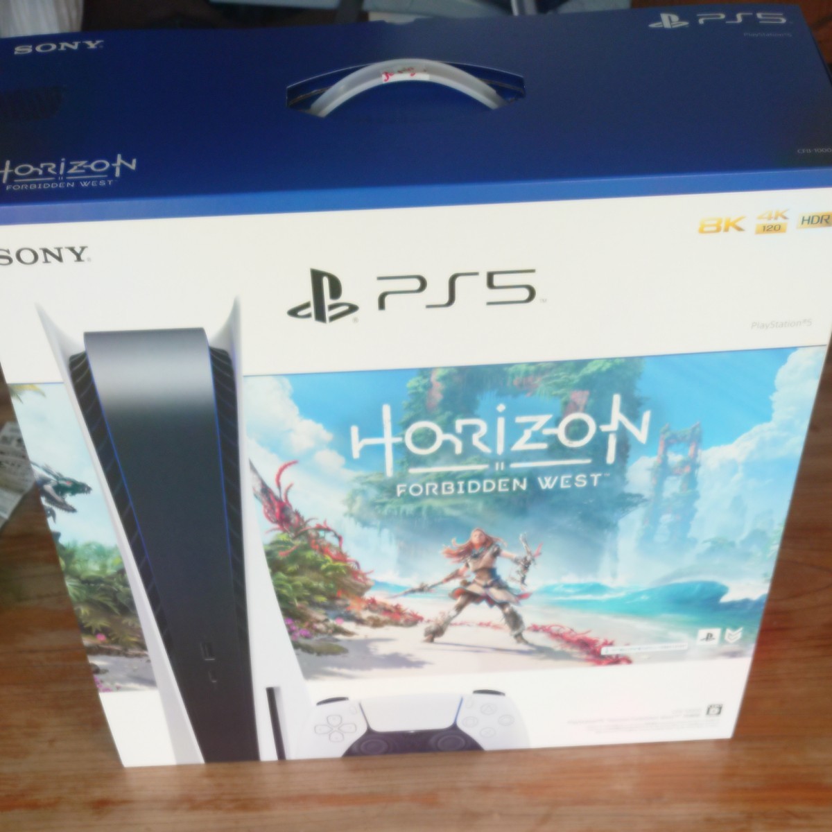 PlayStation 5 Horizon Forbidden West 同梱版 (CFIJ-10000)