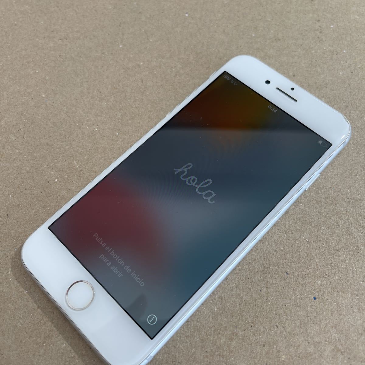 ショッピ iPhone8 ホワイト SIMフリー 64GB 半額販壳 -https://www ...