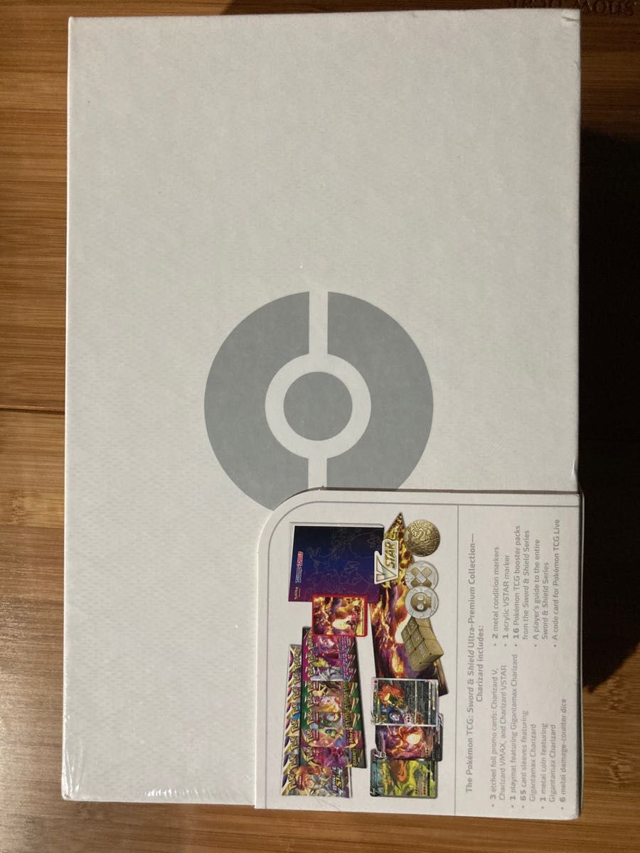 リザードン ウルトラプレミアムコレクション 新品未開封 海外 リザードン ウルトラプレミアムコレクション 新品未開封 海外