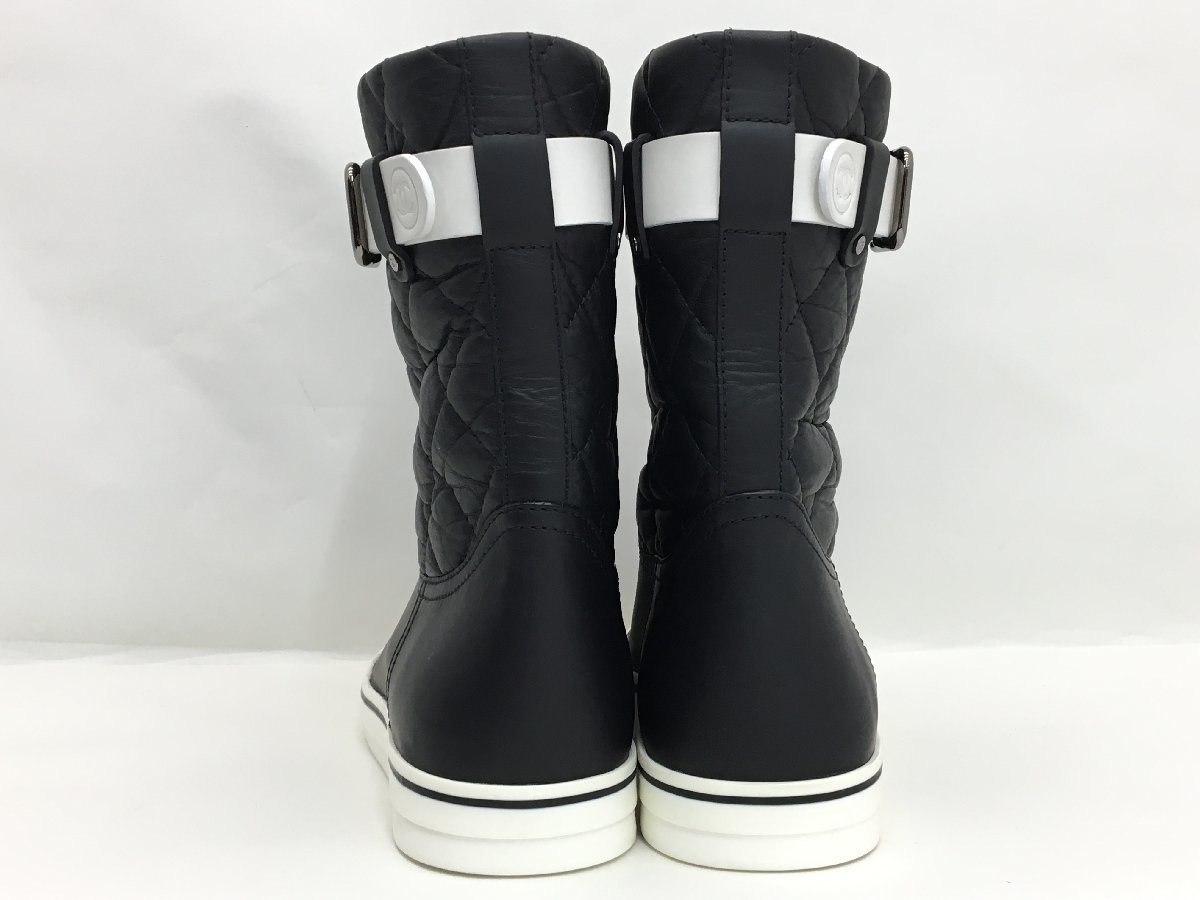 CHANEL マトラッセ ショートブーツ ブラック×ホワイト系 箱付き 中古【sr1104143】