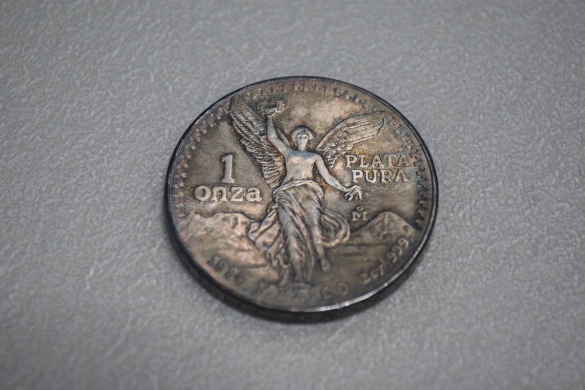 C0243 L #* メキシコ■銀貨■純度99.9%■1985年■女神■1onza PLATA PURA■１オンザ■シルバーコイン_画像2