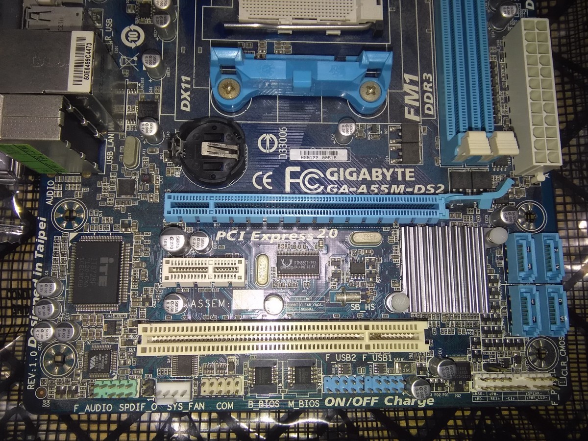 GIGABYTE motherboard GA-A55M-DS2 BIOS till operation verification ending Socket FM1
