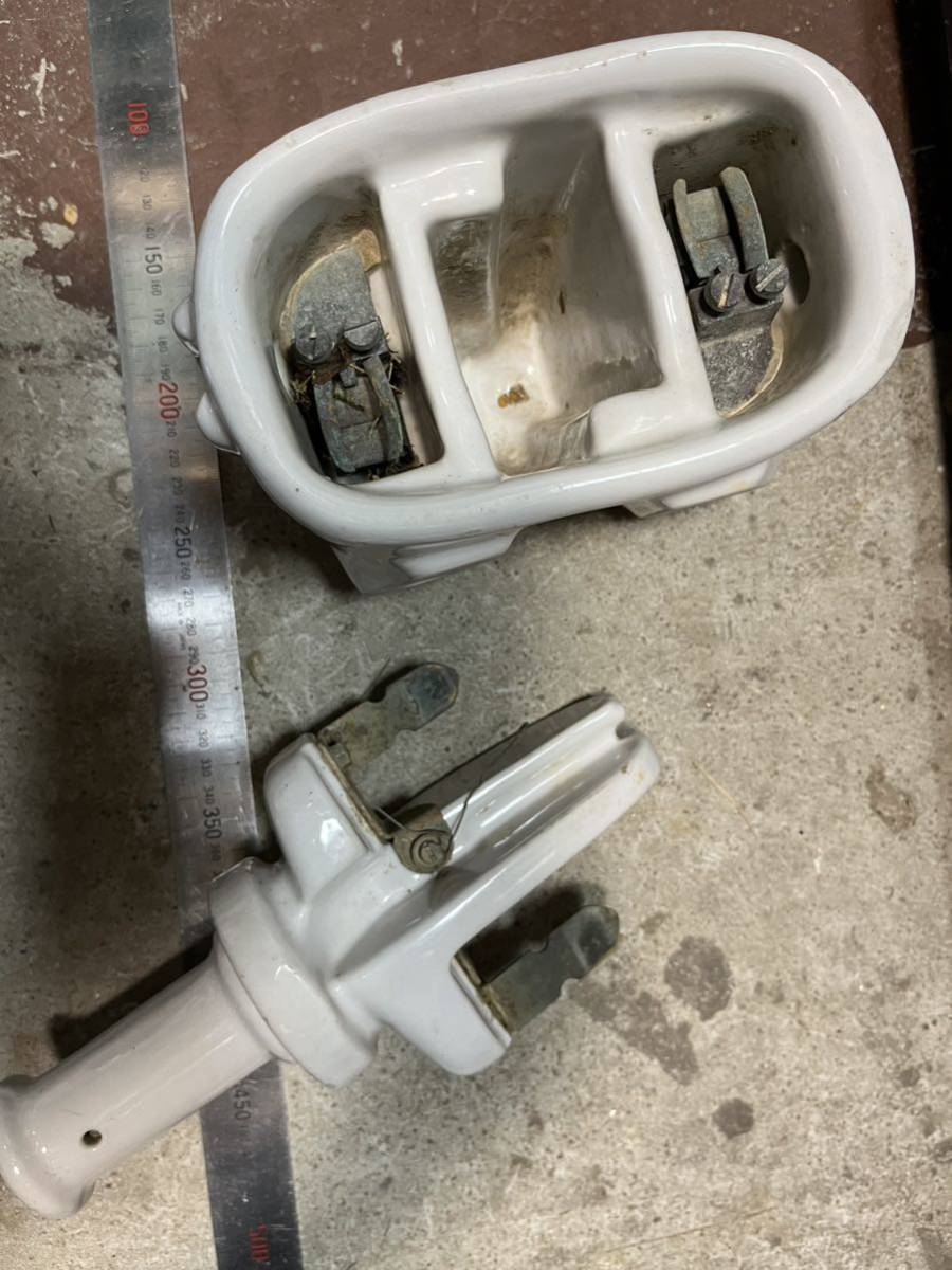 日本碍子製 3500V 30AMP ダルマスイッチ 分岐高圧碍子(がいし)型 日本碍子製 3500V 30AMP ダルマスイッチ 分岐高圧碍子(がいし)型