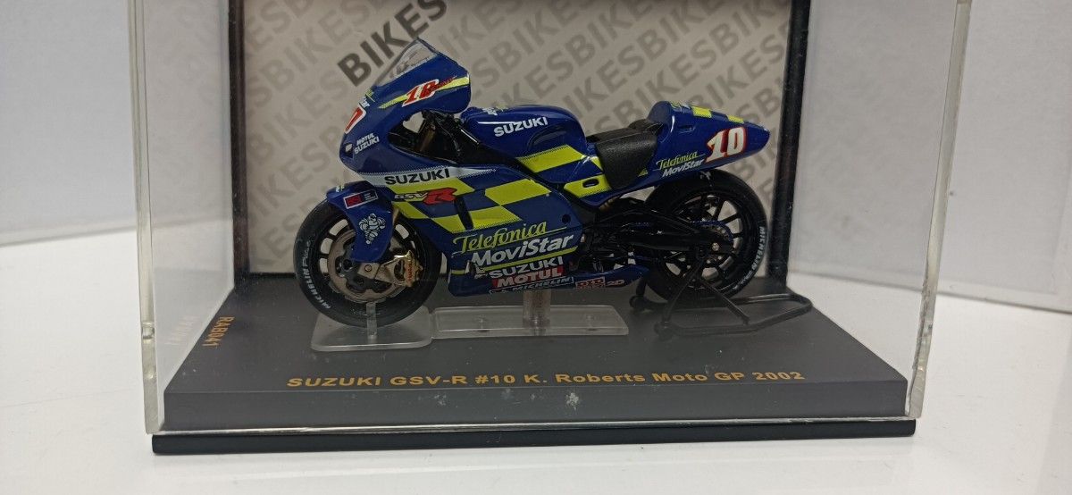 MotoGP　Ixo 1/24スケール バイクコレクション スズキ RGV500 2002 ケニー・ロバーツJr#10