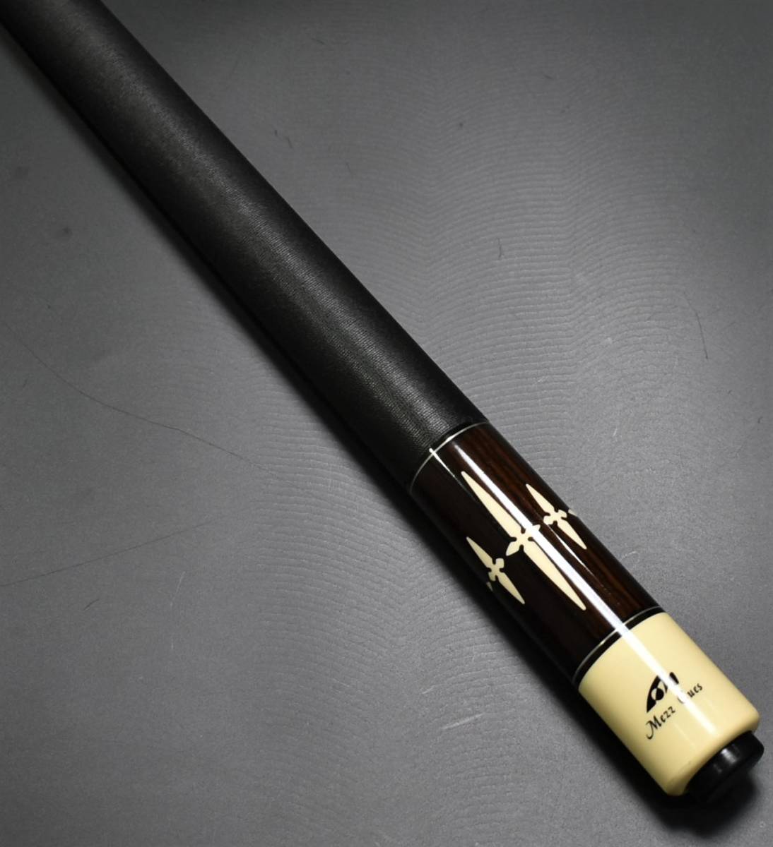 Yahoo!オークション - 即決 Mezz Cue メッヅ SA-8 4剣 14山 約 Yahoo!オークション - 即決 Mezz Cue メッヅ SA-8 4剣 14山 約
