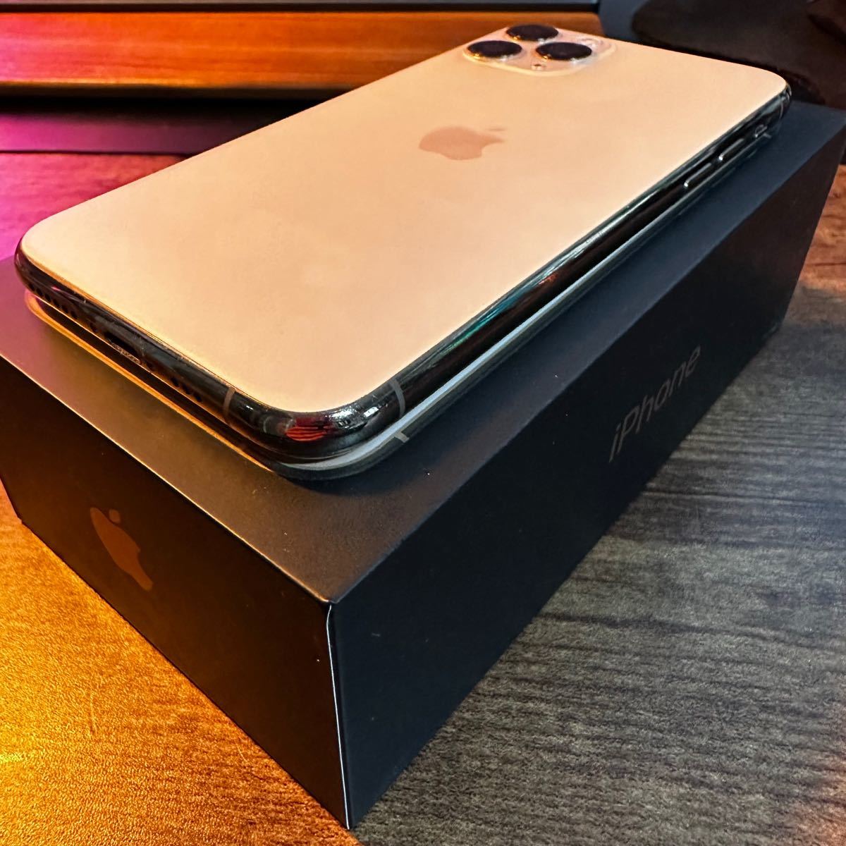 iPhone 11 pro 256G gold SIMフリー - fundacionatenea.org