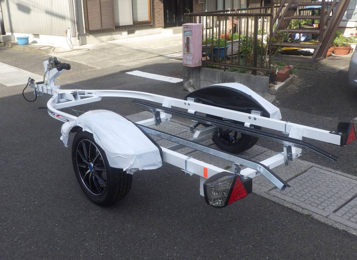 「在庫品　ソレックス　ZERO　500W ホワイト 　普通トレーラー　新品　ジェット　シードゥー　ヤマハ　カワサキ　ジェット」の画像2
