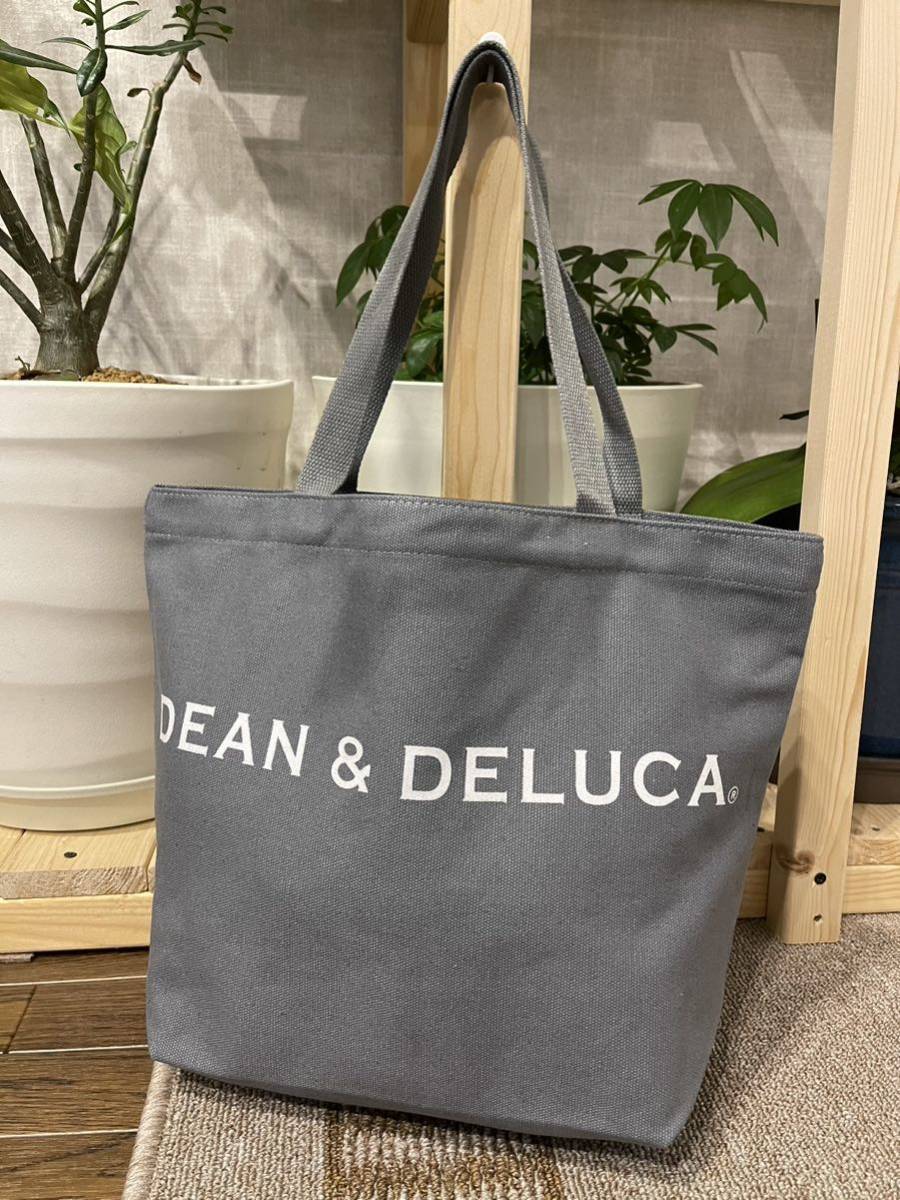 大人気 DEAN&DELUCA （ディーン・アンド・デルーカ）グレー ロゴ