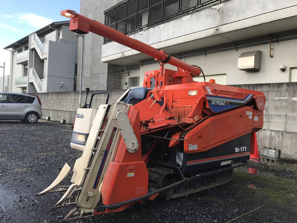 KUBOTA クボタ コンバイン R1-171A 16.5馬力 2条刈り グレンタンク デバイダー 実働 中古車_画像3