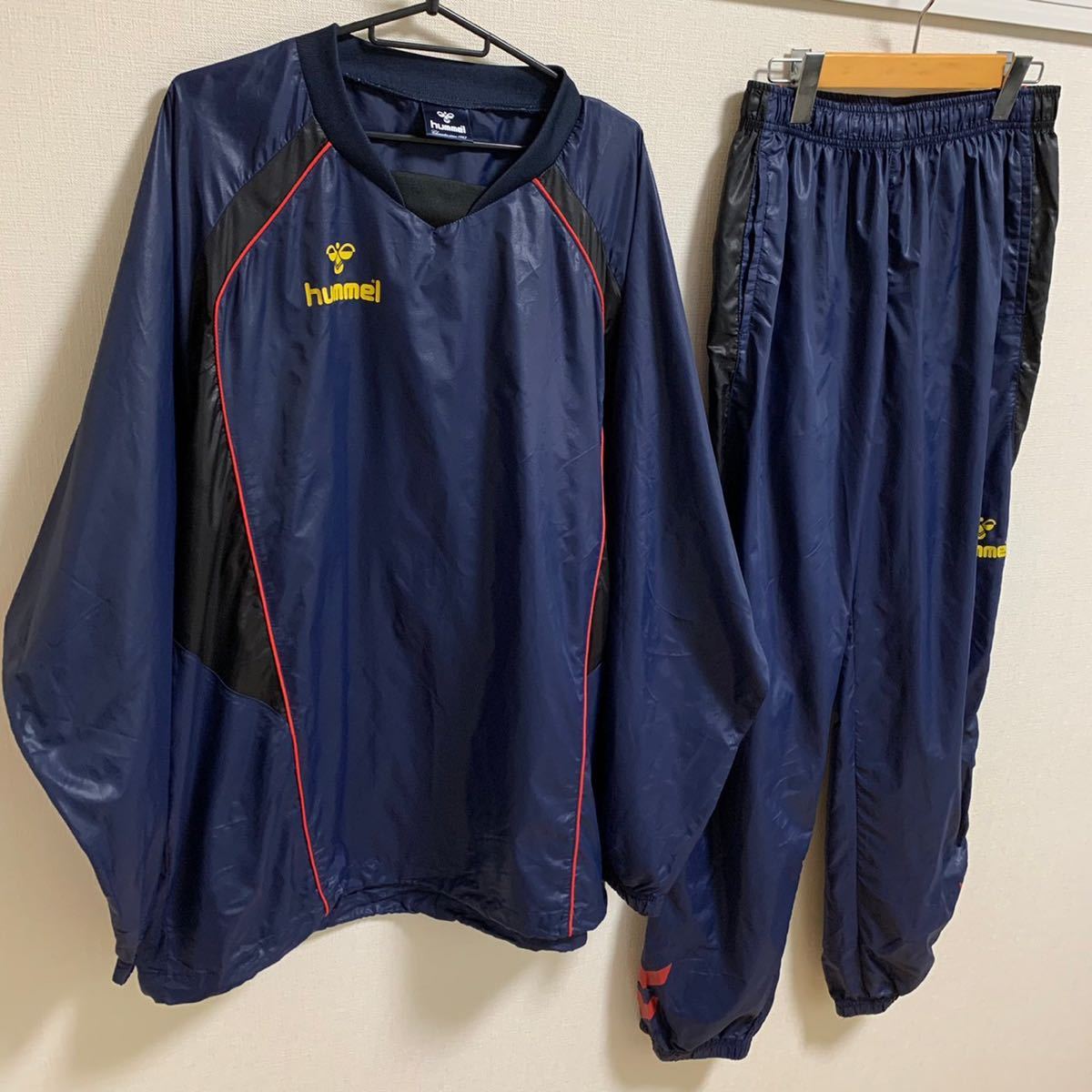 正規品直輸入】 上下セット ピステ XL相当】hummel 【美品 ヒュンメル