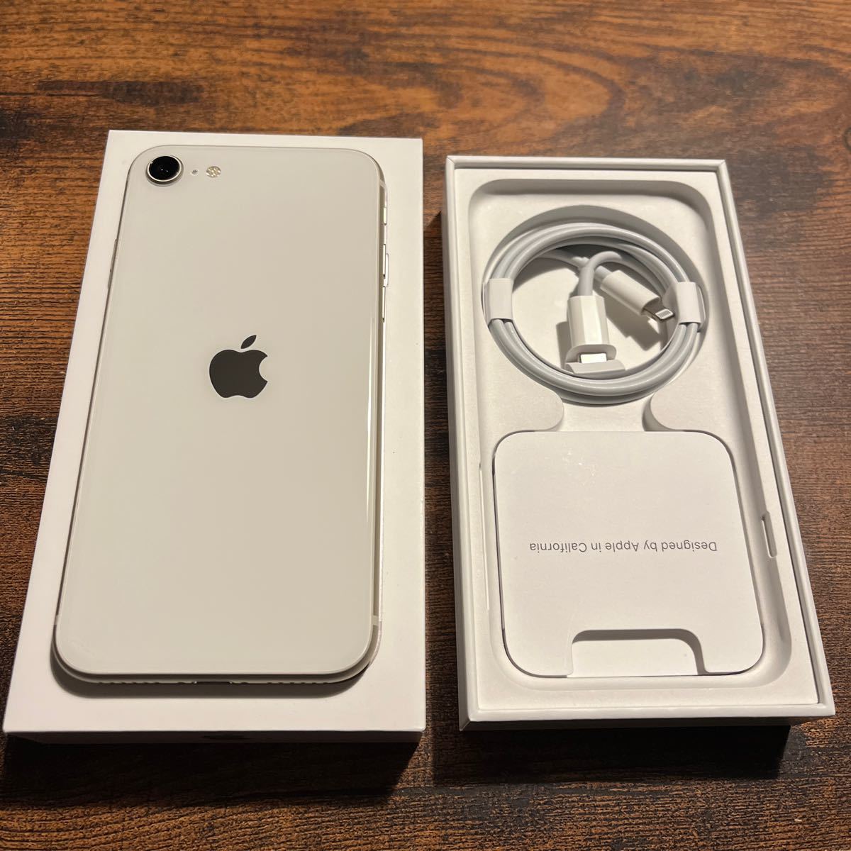 保証書付】 新品未開封iPhone SE 第3世代128GB スターライト 白 sim
