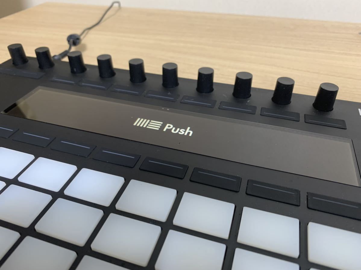 ABLETON Liveコントローラー Push 2 - 器材