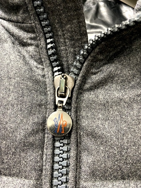 MONCLER モンクレール モンジュネーブル ダウンジャケット MONCLER モンクレール モンジュネーブル ダウンジャケット