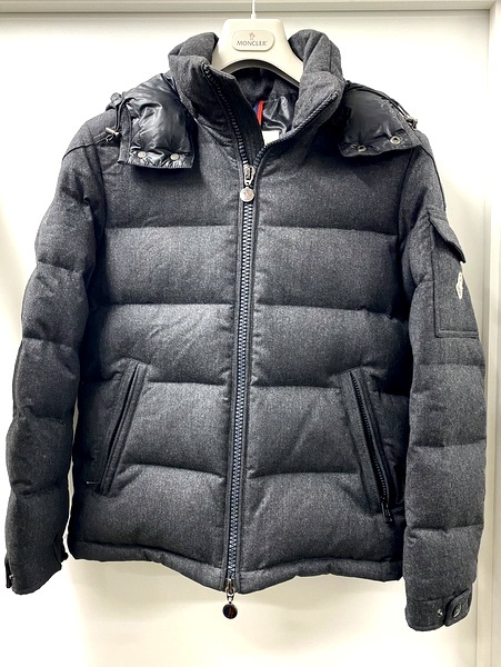 【即決/最終見切り価格】 MONCLER モンクレール モンジュネーブル ダウンジャケット ジャケット size0 グレー ロゴ ワッペン