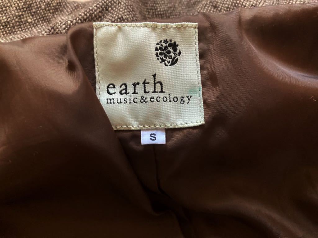 earth music&ecology レディース 中綿ジャケット Sサイズ ブラウン系 スタンドカラー ハイネック 防寒着 アウター ブルゾン ナチュラル_画像9