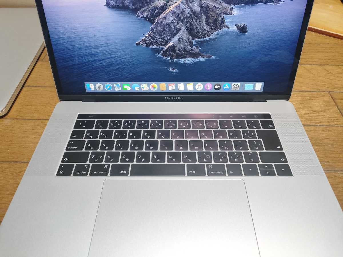 優良美品 Apple MacBook pro (15-inch,2018) Core i7 2.6Ghz AMD