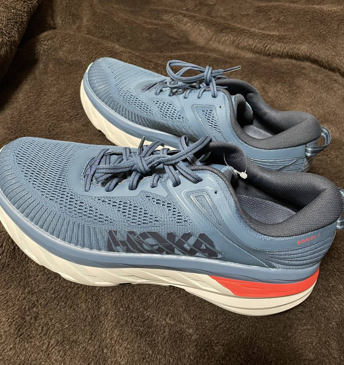 人気海外一番 極美品 箱付き HOKA ONE BONDI 7 27cm ブルー tdh