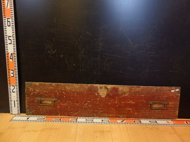 a2110204 時代桐箪笥 引出前板 金具付 約21.8cm×98.5cm×1.5cm _画像1