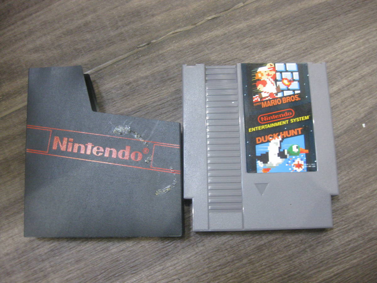 1円 NINTENDO NES-001 海外版ファミコン 本体 箱付き ポスター付き 
