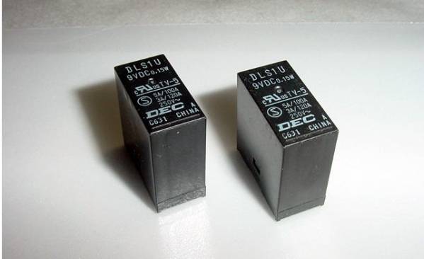 Yahoo!オークション - DC9V 250V/5A ミニパワーリレー 「DLS1U Yahoo!オークション - DC9V 250V/5A ミニパワーリレー 「DLS1U