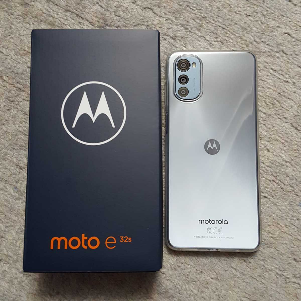 新品 Motorola moto e32s スレートグレイ 本体 - bangunsolusindo.co.id