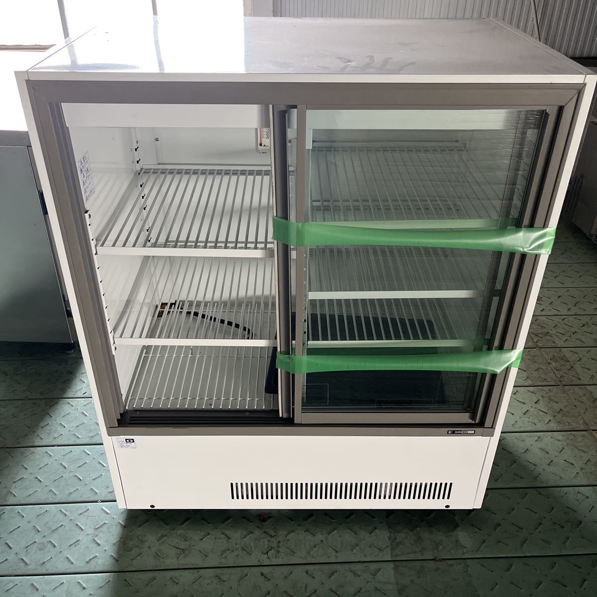 引き取り限定 冷蔵庫 ショーケース型 - 通販 - guianegro.com.br