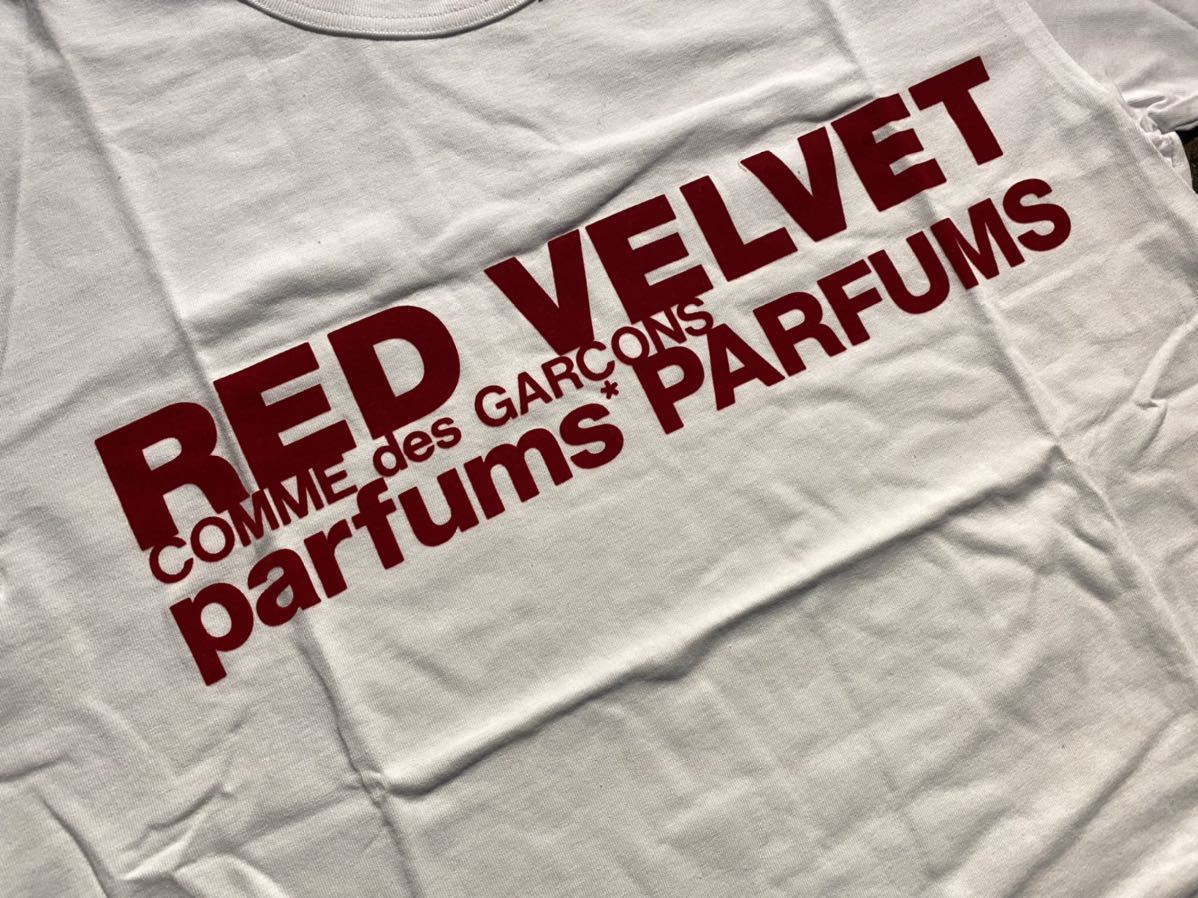 COMME des GARCONS PARFUMS AD2019 ベロア ロゴ プリント Tシャツ