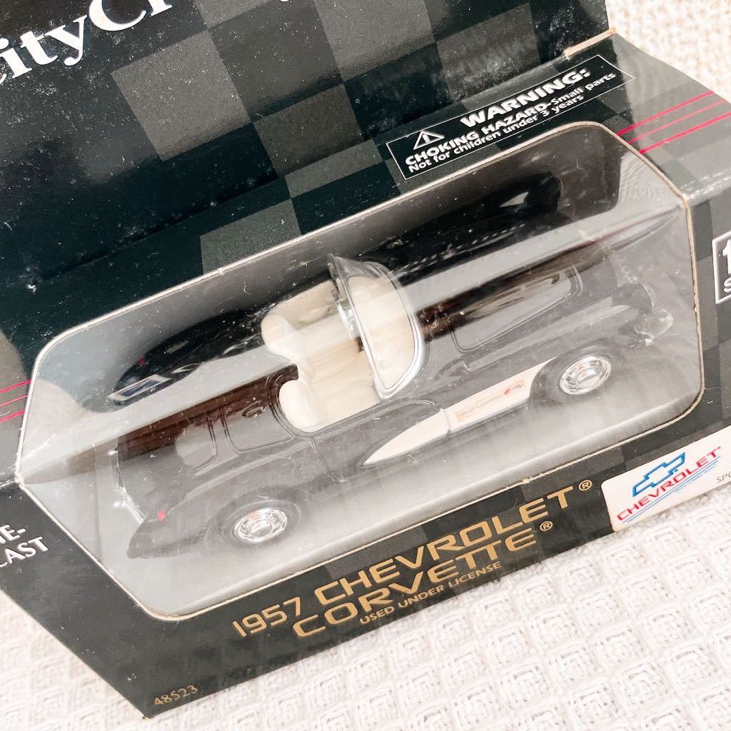 新品 NewRay City Cruiser Collection 1957 CHEVROLET corvetteシボレーコルベット シティクルーザー ミニカー1/43フィギュア黒クラシック_画像3