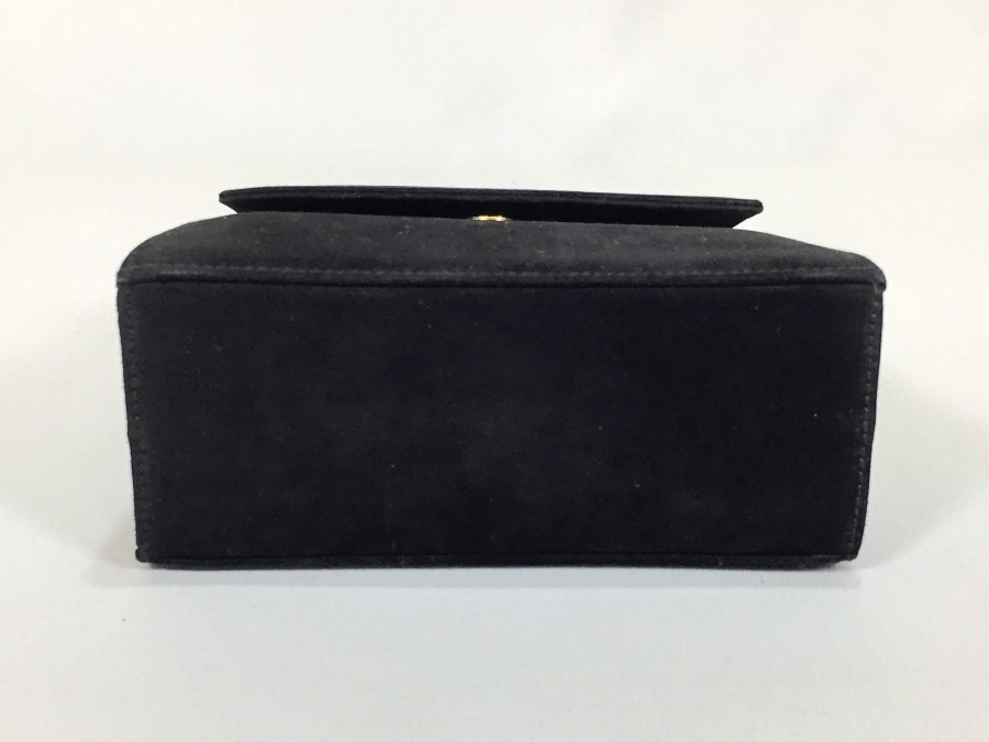 送料無料 【人気 美品】 Salvatore Ferragamo フェラガモ ハンドバッグ ヴァラ リボン 黒 スエード ブラック 2way ショルダーバッグ_画像6