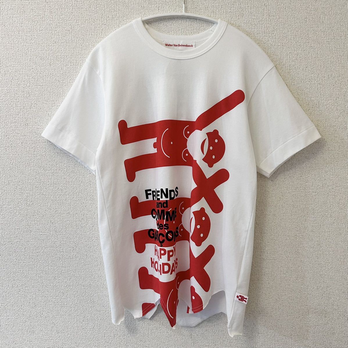 AW18 Walter Van Beirendonck × COMME des GARCONSハッピーホリデー Tシャツ w< ウォルター