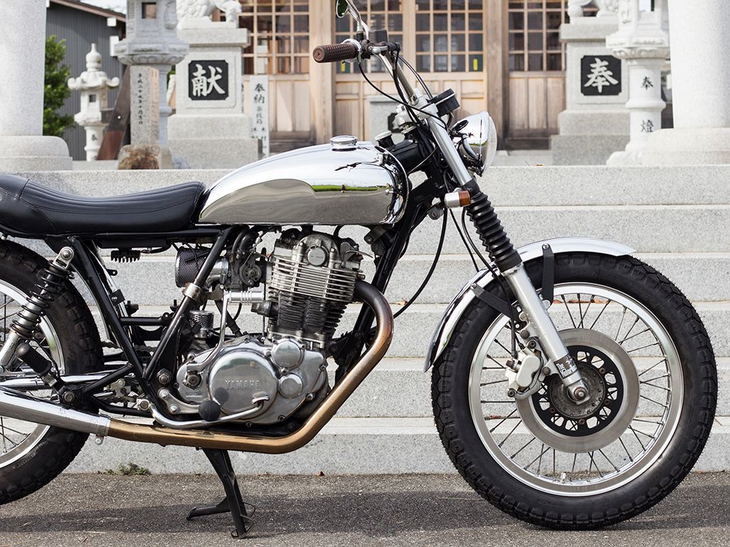 Motor rock ボンネビルタンク sr400-