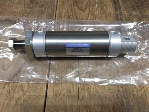 未使用 コガネイ KOGANEI DA40x50-W シリンダー 未使用 コガネイ KOGANEI DA40x50-W シリンダー
