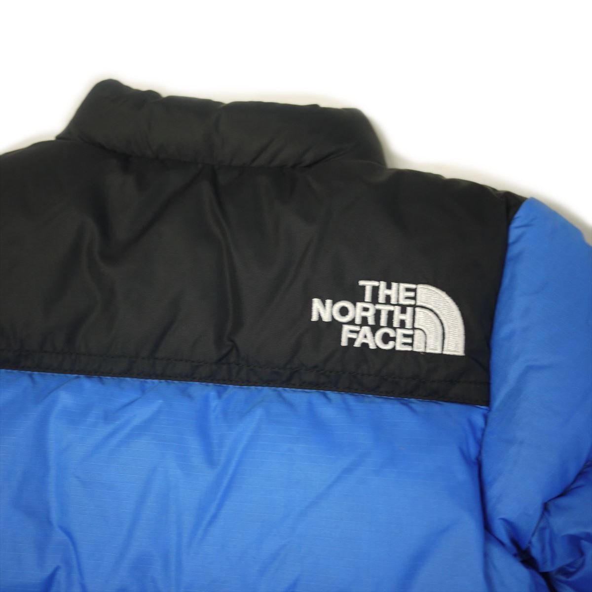 US限定新品 ノースフェイス 96 レトロ ヌプシ ダウンジャケット(INFANT3-6M)ブルー黒 THE NORTH FACE 96 RTRO NUPTSE 日本未発売/pa582_画像6