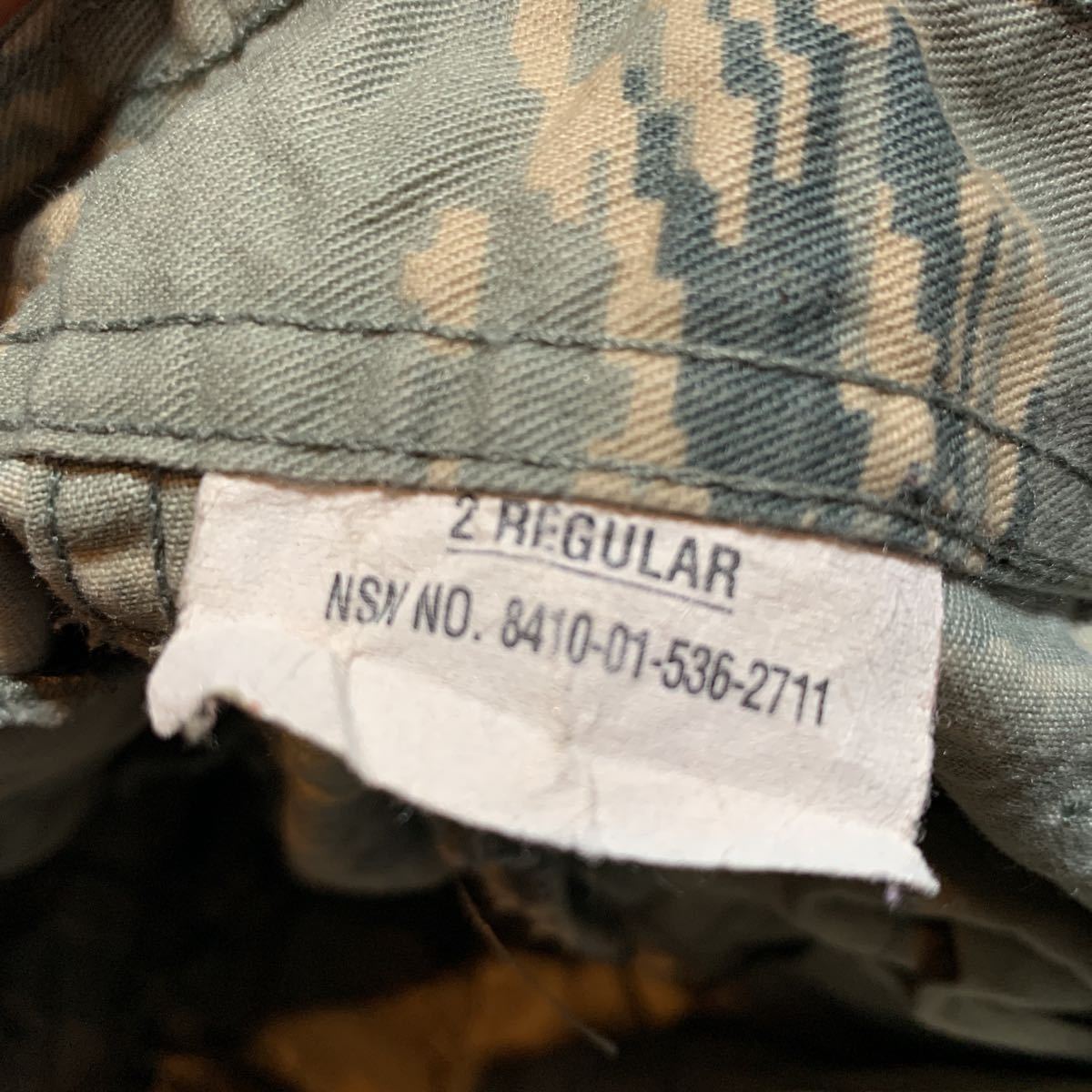 米軍放出品 実物　女性兵士使用　ABU デジタルタイガーカモ迷彩　コンバットパンツ 中古　2R g_画像6