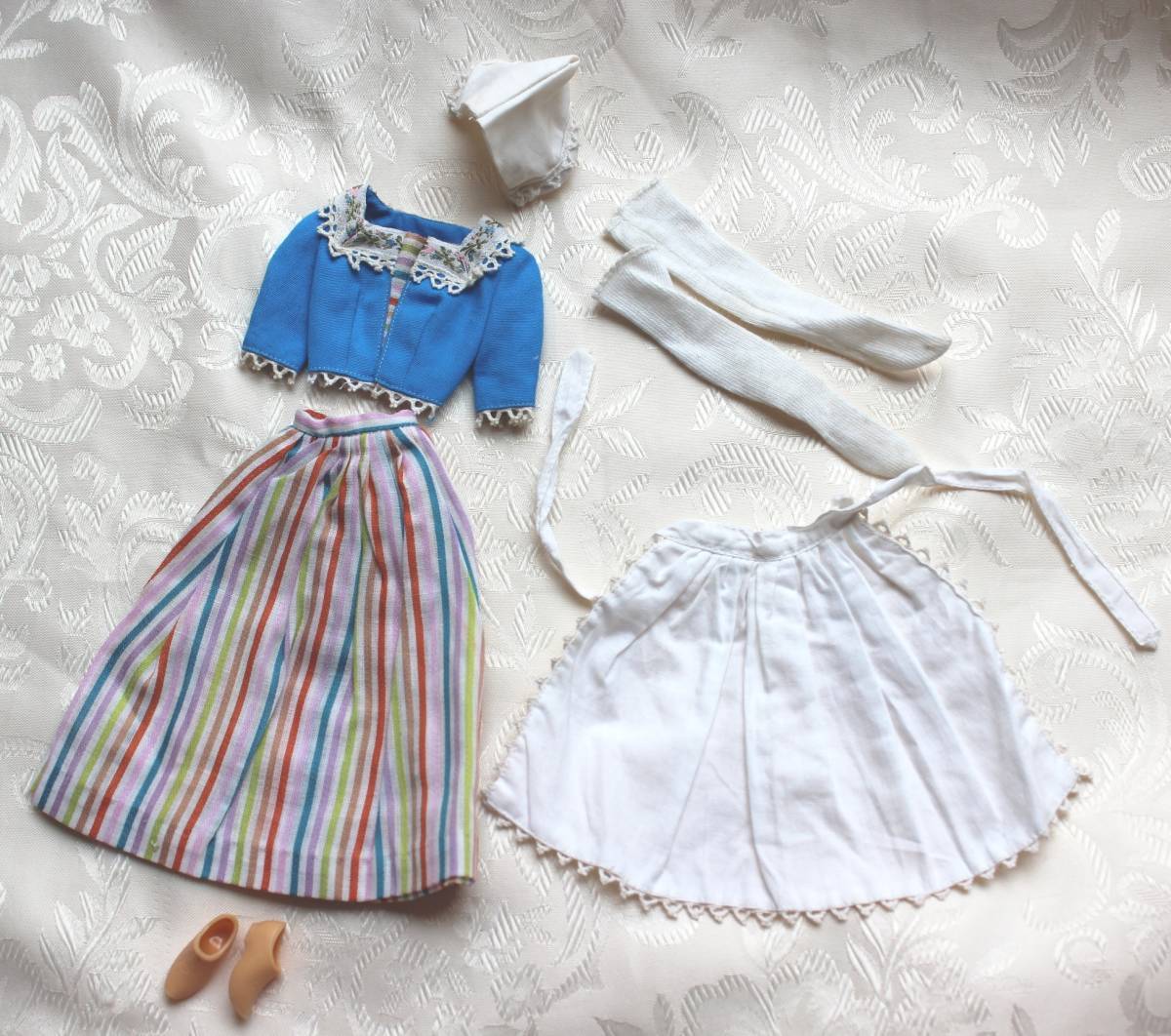 Barbie バービー ヴィンテージ OUTFIT:In Holland #0823 Complete(すべて揃っています。) 8149