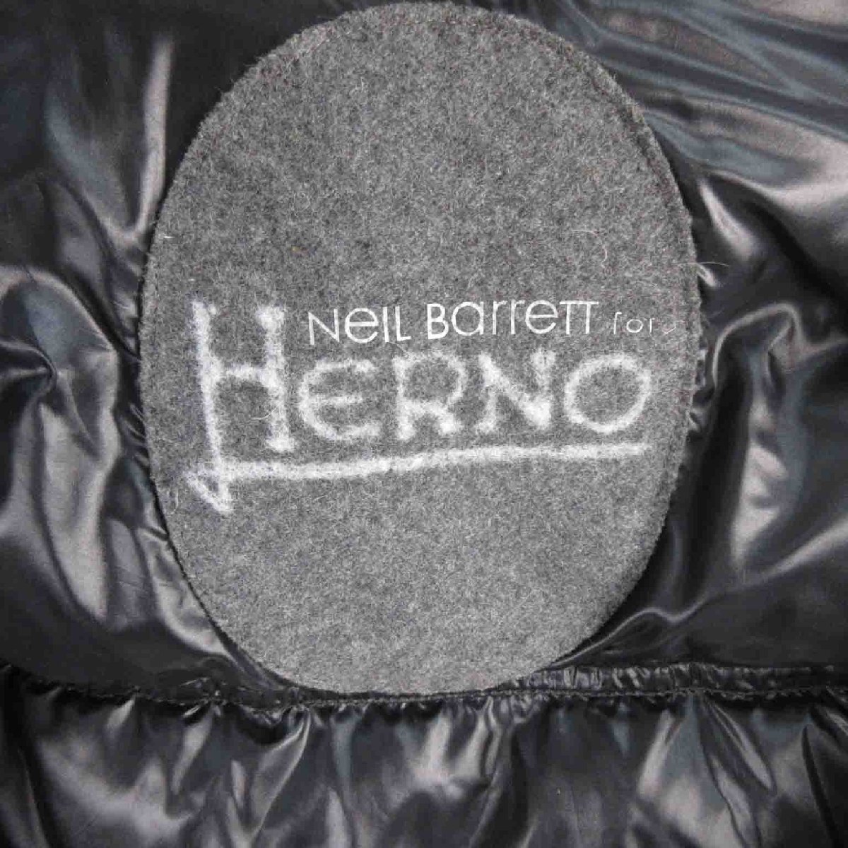 ニールバレット Neil Barrett for HERNO ヘルノ ダウンジャケット 軽量 ブラック 黒 48 リデア株式会社 メンズ_画像5