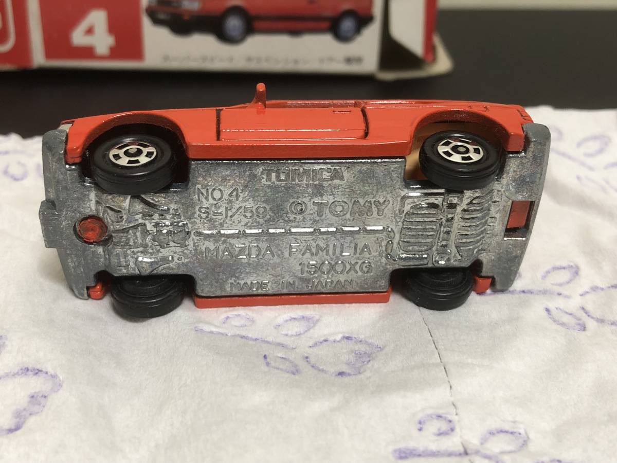 トミカ 一般輸出 4-5-5 マツダ ファミリア 3ドア Pocket Cars 日本製